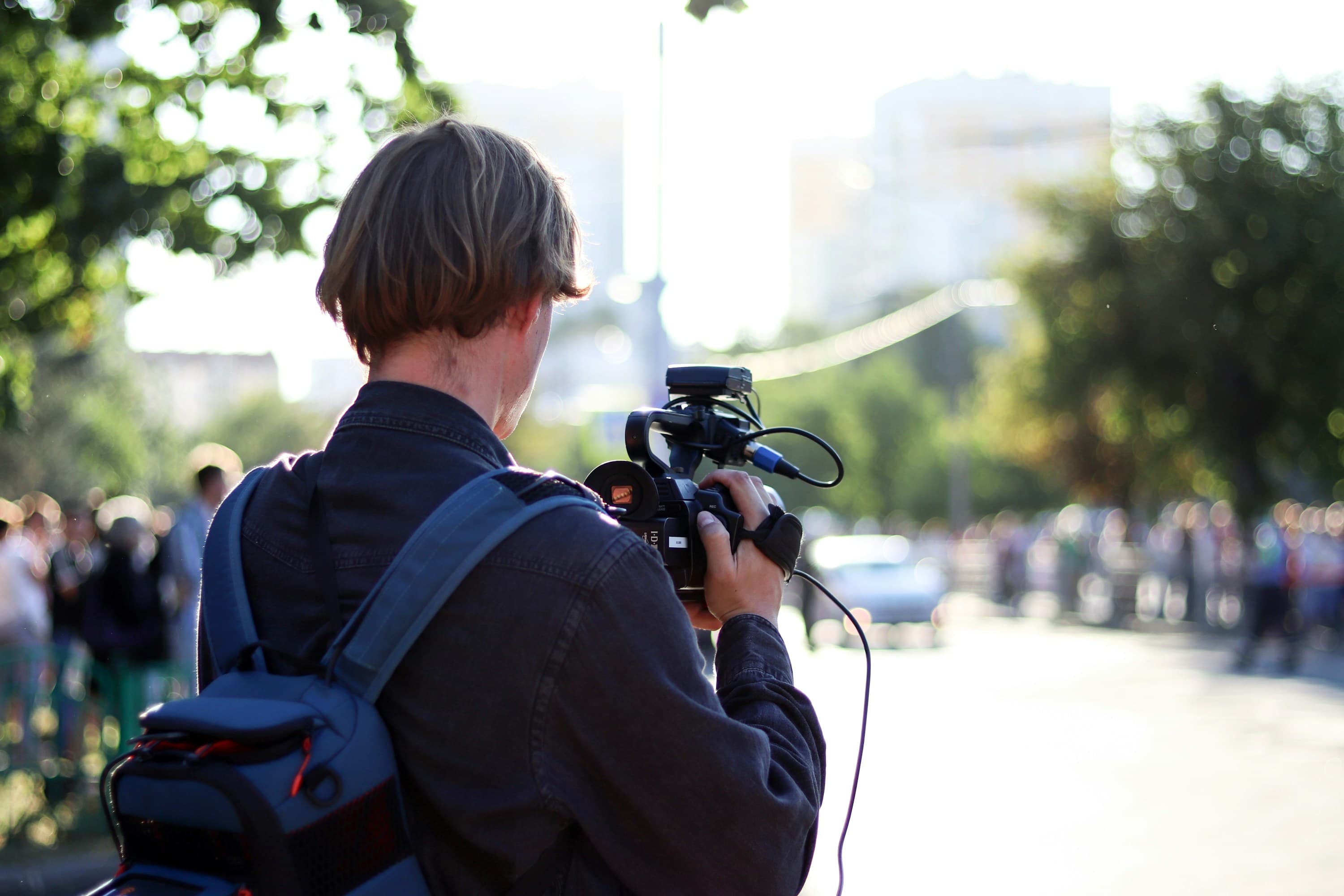 Apprendimento linguistico ricco di media